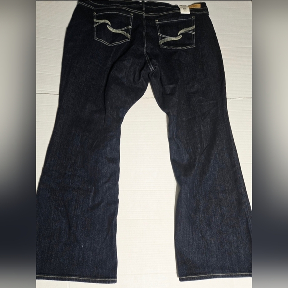 Levi Strauss Signature True Boot Jeans Women’s 26W Dark Wash Stretch Bootcut - Picture 3 of 11